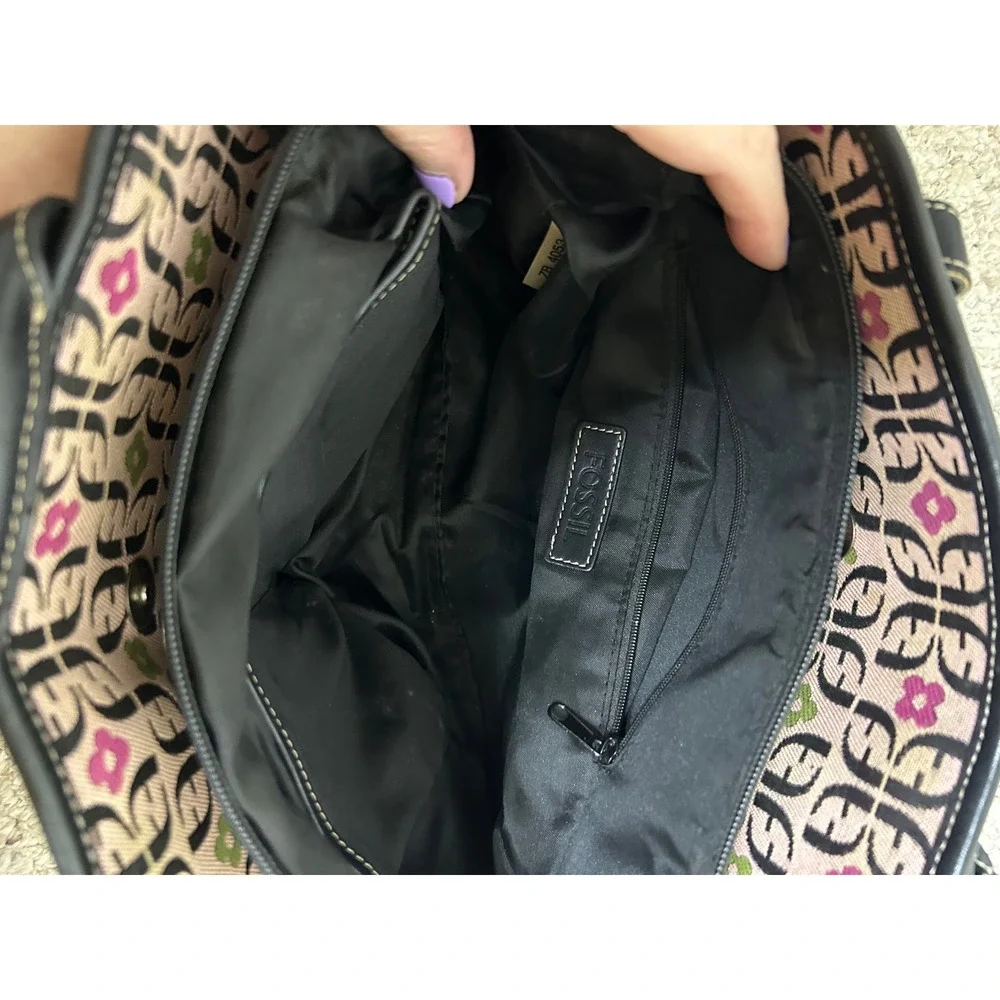 Fossil Satchel Purse Handbag‎ Signature Key Print Buckle Accents Stylish Bag